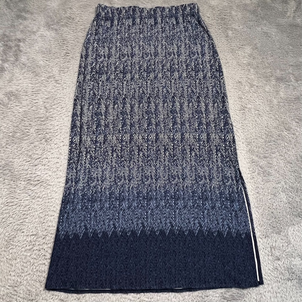 Chico's Womens 0 Small Chevron Zigzag Maxi Skirt Blue White Knit Slit Boho